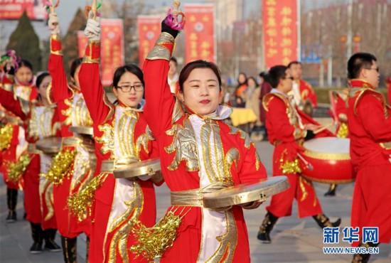 丁陶,一位传奇人物的塑造与影响,丁陶,传奇人物的塑造及其深远影响