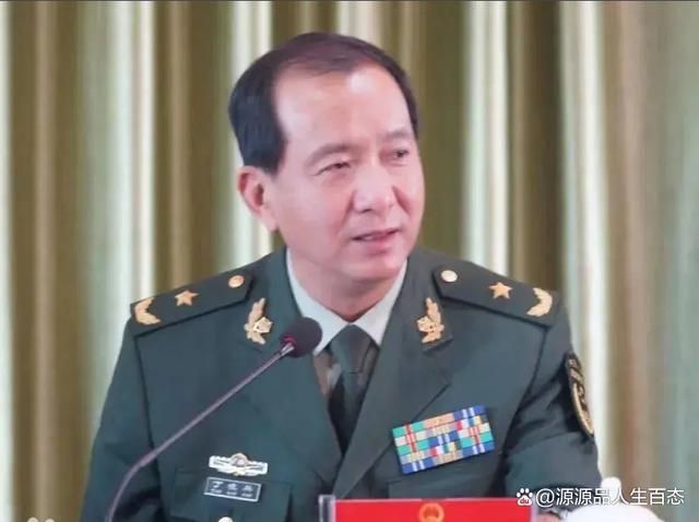 丁晓兵家人的故事与力量,丁晓兵家人的故事,坚韧的力量之源