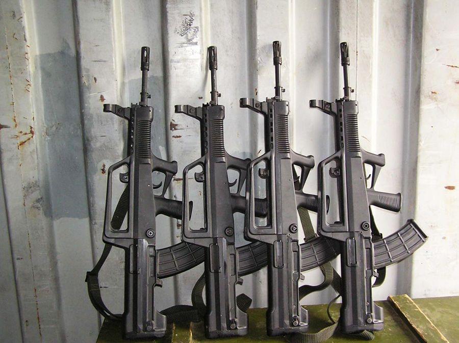 零五式突击步枪,现代战场的主力武器,零五式突击步枪,现代战场主力武器揭秘