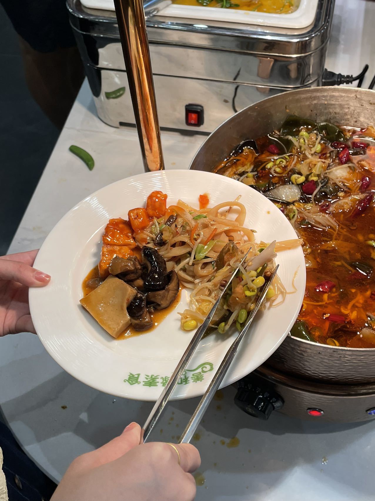 今天不吃素欺耳,一场味觉的革命与文化的碰撞,味觉革命与文化碰撞,今日打破素食界限