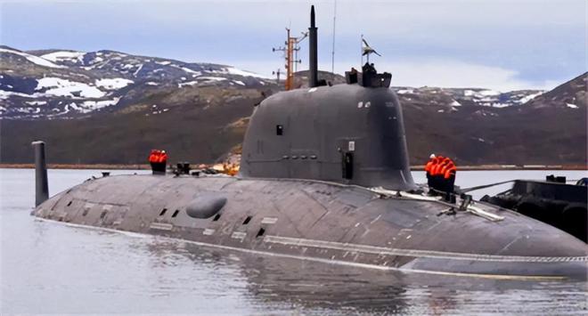 现役海军最先进的潜艇,引领海军力量走向新时代的标杆,现役海军最尖端潜艇,引领海军力量迈入新时代的标杆