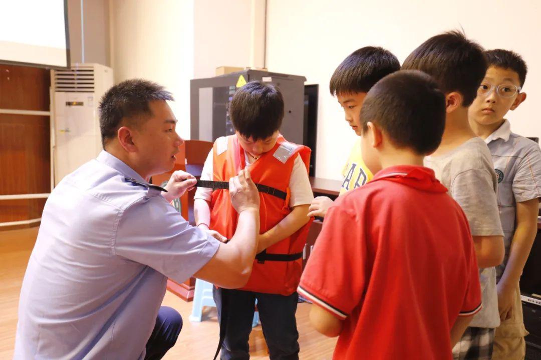 重庆警校的概述与数量解析,重庆警校概述及数量解析