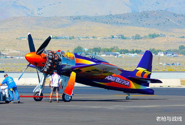 最快的活塞式战斗机——速度与力量的完美结合，速度与力量的典范，最快活塞式战斗机揭秘