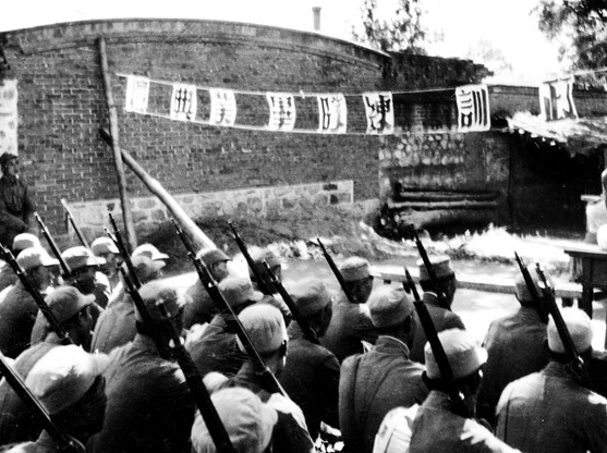 关于八路军集体叛变的真相探究,八路军集体叛变真相探究,历史事件的真相揭秘