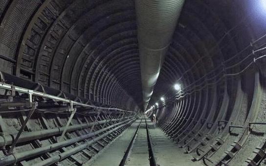 核爆炸怎么躲最安全,生存指南与应对策略,核爆炸生存指南,如何躲避危险与应对策略