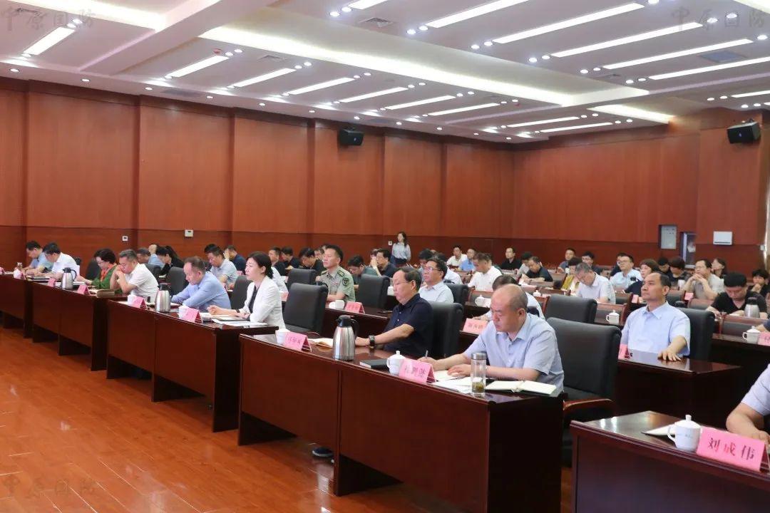 国防大学三位美女教授的风采与贡献,国防大学三位美女教授,风采展现与卓越贡献