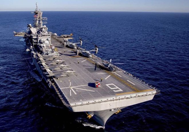 美国海军卡尔文森号（CVN-74）航空母舰，美国海军力量的象征与战略支柱——美国第115舰研究分析，美国海军卡尔文森号航空母舰，战略支柱与研究分析