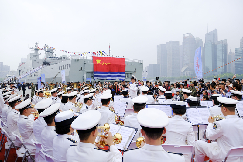 庆祝人民海军成立——光荣历程与辉煌成就,庆祝人民海军成立,光荣历程与辉煌成就展启幕