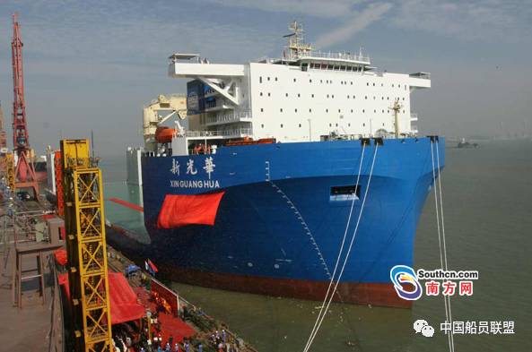 半潜船121,探索深海巨无霸的传奇之旅,半潜船121,深海巨无霸的传奇探索之旅