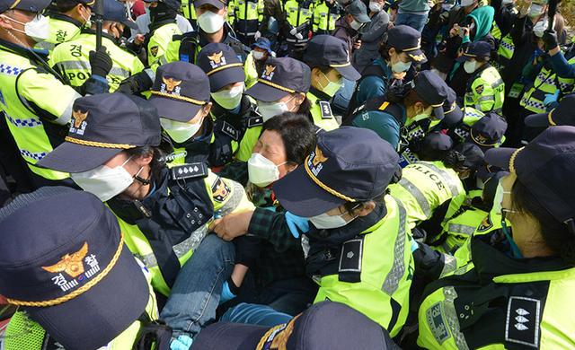 萨德期间慰问韩军,跨越国界的友谊与团结力量,萨德期间慰问韩军,跨越国界的友谊彰显团结力量