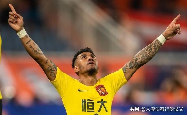 中日军舰对比图片,现代海战力量的审视,中日现代军舰对比,审视海战力量的较量