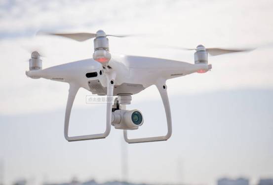 中国无人机的价格及其影响因素，究竟一台多少钱？，中国无人机的价格揭秘，影响因素及具体费用探讨