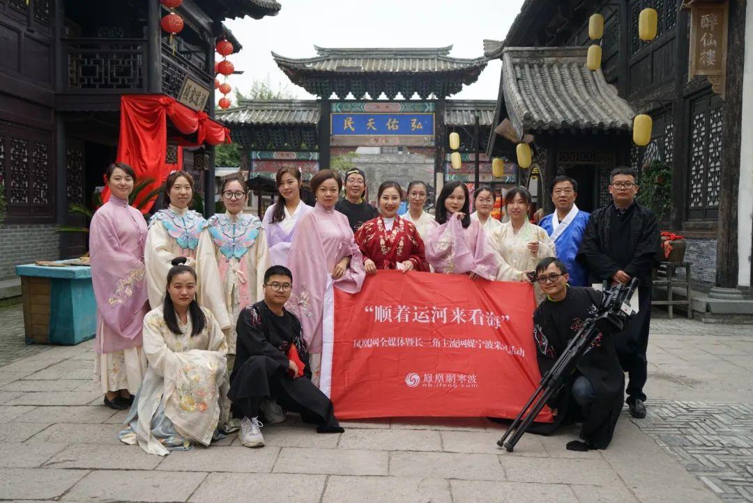 凤凰网新闻戏，深度解读新闻背后的故事，凤凰网新闻深度剖析，新闻背后的故事