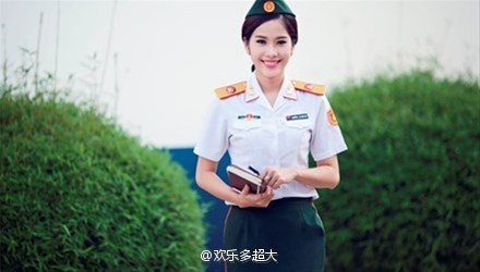 越南女兵服装，传统与现代交融的独特风采，越南女兵服装，传统与现代交融的独特魅力