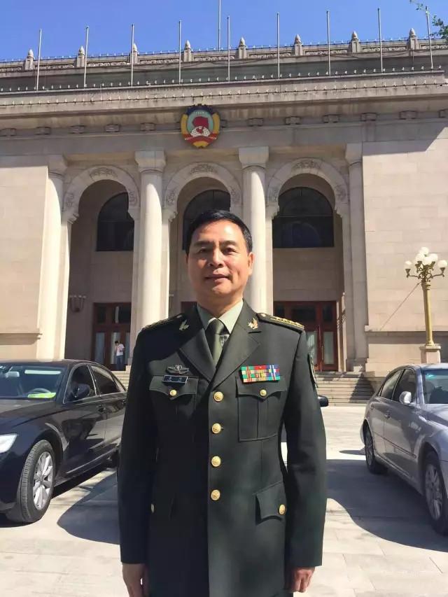 军事频道唐剑，一位军旅新闻工作者的生涯轨迹与成就，军事频道唐剑，军旅新闻工作者的生涯与成就概览