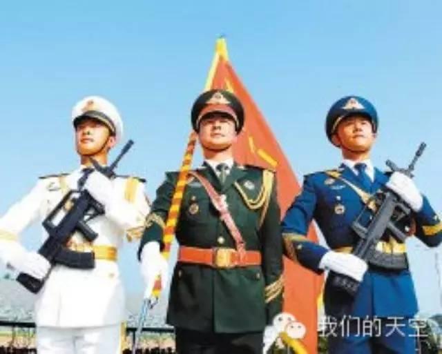 大阅兵2024视频完整版中国75周年庆典回顾与展望，中国大阅兵回顾与展望，庆祝中华人民共和国成立75周年庆典视频完整版 2024年盛大阅兵纪实
