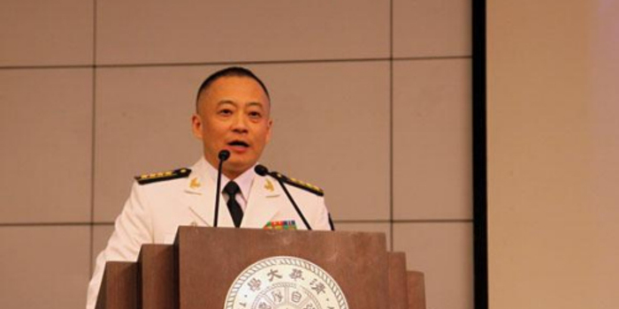 辽宁舰航空母舰的舰长是谁？揭秘中国海军航母舰长神秘面纱，辽宁舰航空母舰舰长揭秘，揭开中国海军航母舰长的神秘面纱