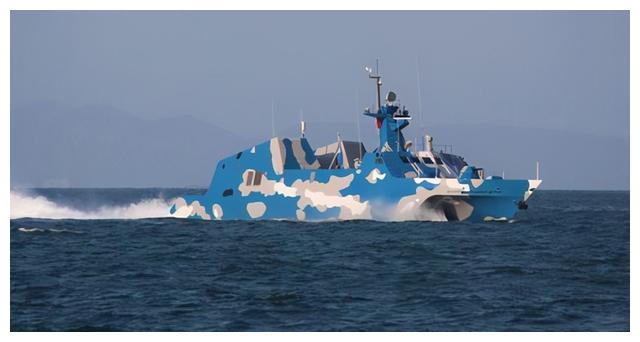 南海岛礁通勤，022导弹艇的角色与重要性，南海岛礁通勤，022导弹艇的角色与重要性解析