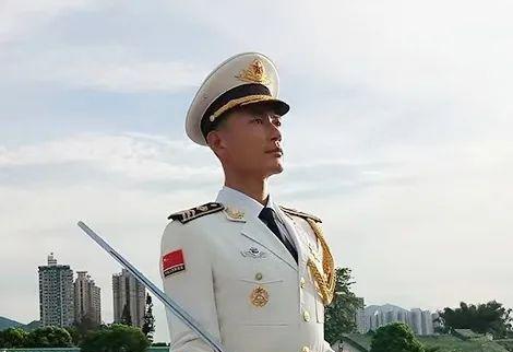 男生身高180能否进入仪仗队？探究身高与仪仗队选拔标准的关系，男生身高180能否加入仪仗队？身高与仪仗队选拔标准的探究