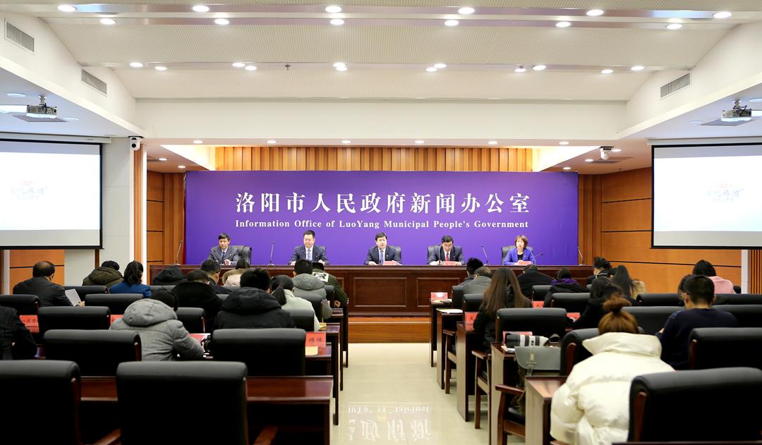遇见崔小梅，平凡中的非凡魅力，遇见崔小梅，平凡中的非凡魅力闪光