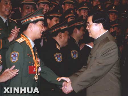 丁晓兵，忠诚卫士的卓越人生，丁晓兵，忠诚卫士的非凡人生之旅