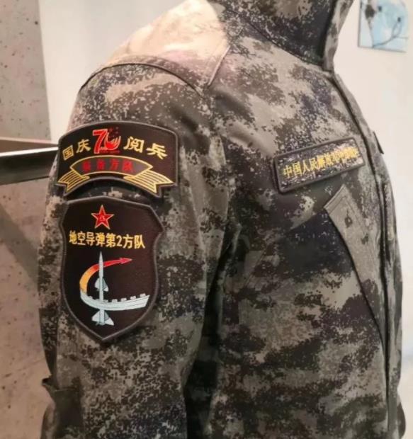 现役星空迷彩，探索未来战场的时尚与实用并存，现役星空迷彩，时尚与实用并存的未来战场探索