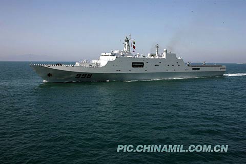 揭秘中国海军新型战舰——昆仑山舰之998号舰纪实，揭秘中国海军新型战舰昆仑山舰，998号舰的实战纪实