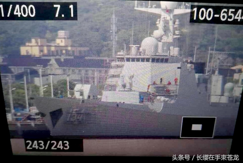 厦门停泊的军舰，历史与现实的交汇点，厦门停泊的军舰，历史与现实的交汇点