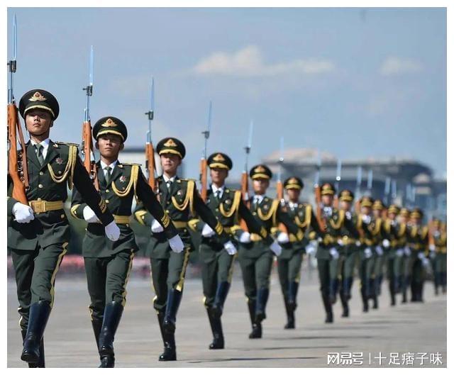 世界著名的阅兵，历史、意义与影响，全球著名阅兵，历史传承、意义深远与全球影响