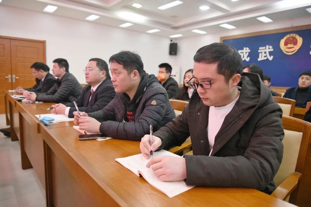 长津湖，历史与现代的交汇，大学生眼中的感悟与体会，长津湖，历史与现代的交汇——大学生感悟与体会纪实