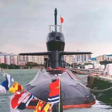 探索深海，中国海军核潜艇在2022年的新篇章，中国海军核潜艇新篇章，深海探索之旅开启于2022年