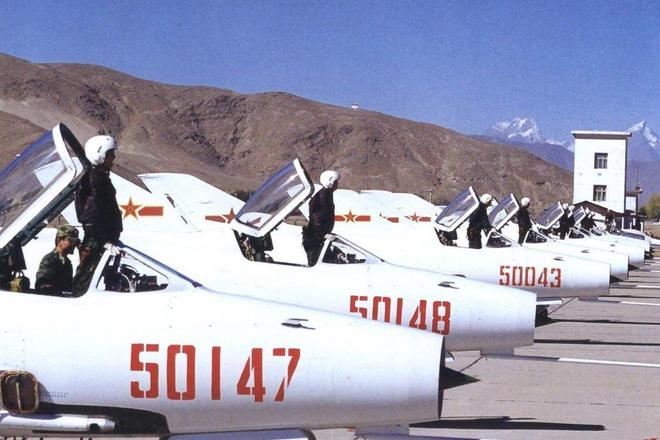 1984年中国空军实力概览，1984年中国空军实力概览，回顾与解析