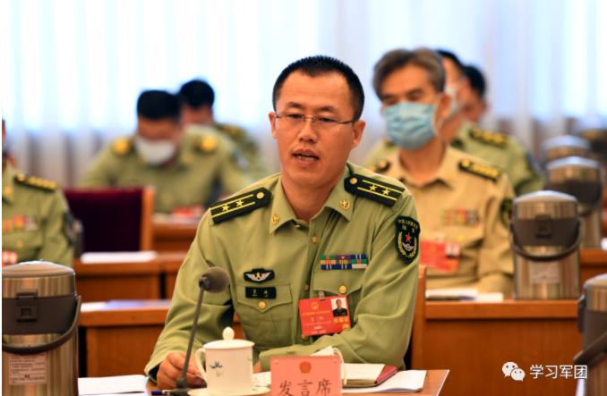 解放军全国人大代表团，展现新时代军民融合深度发展的力量，解放军全国人大代表团展现新时代军民融合深度发展的强大力量