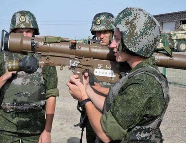 中国武器装备的数量与种类，揭示一个国防力量的深度，中国国防力量的深度，武器装备数量与种类揭示