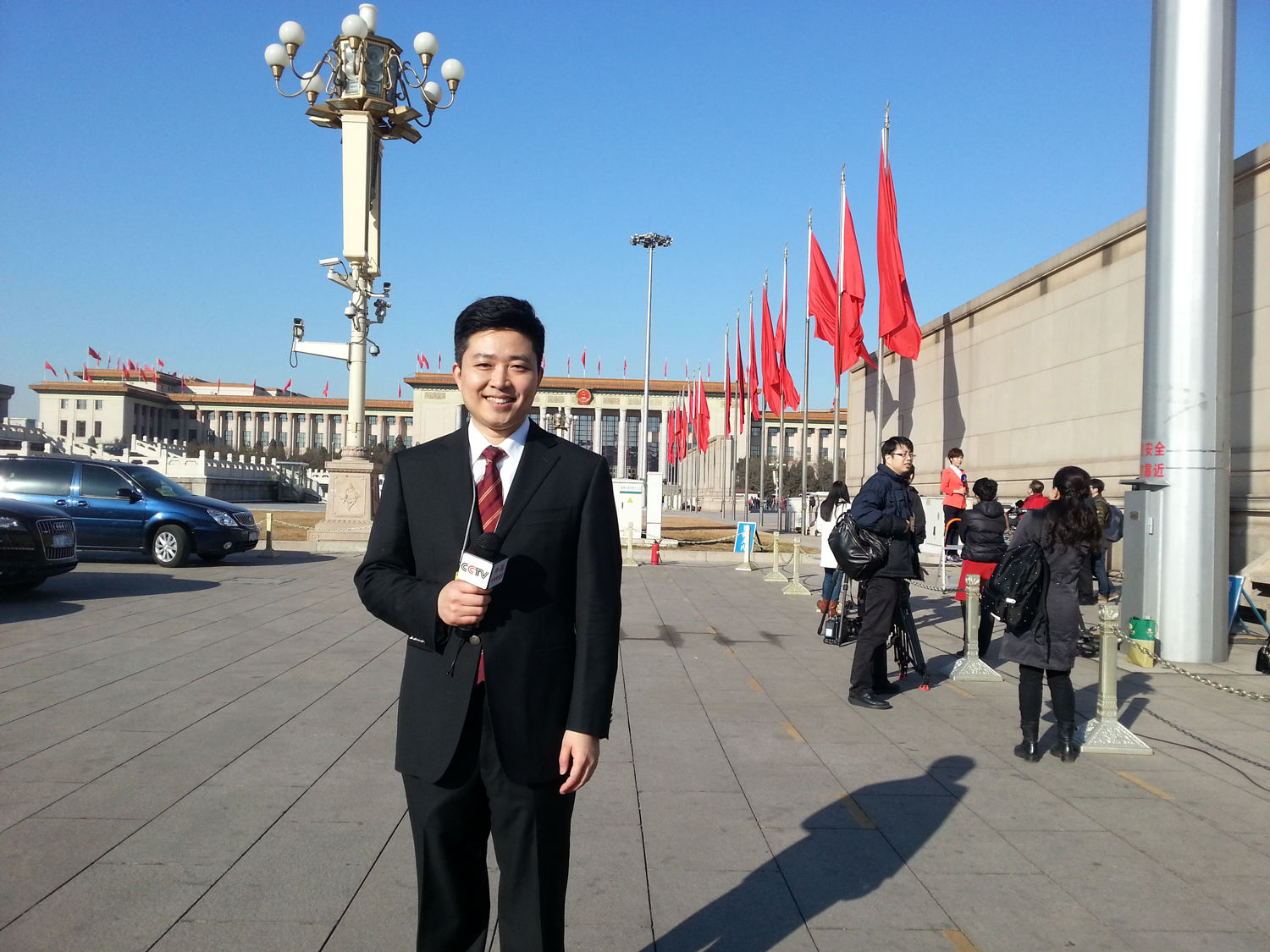 军事频道主持人周雷,声音与使命的交响,军事频道主持人周雷,声音与使命的交响乐章