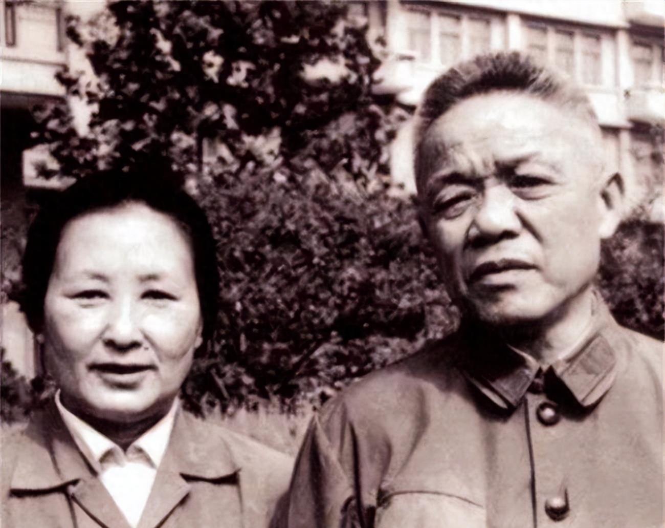 纪念中国人民海军成立73周年阅兵,辉煌历程与未来展望,纪念海军成立73周年阅兵,辉煌历程展望未来的壮丽篇章
